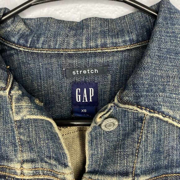 Gap Distressed Denim Jean Jacket Size XS - Picture 2 of 9